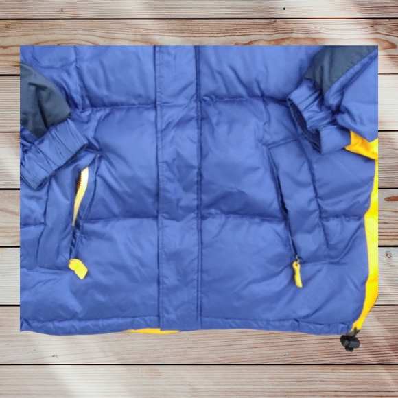 Tommy Hilfiger Vintage Puffer Jacket Large - Picture 3 of 9